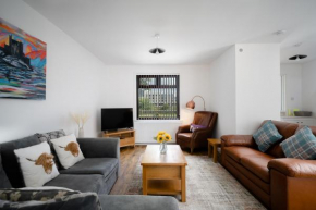 Ness Riverfront Holiday Home - City Centre